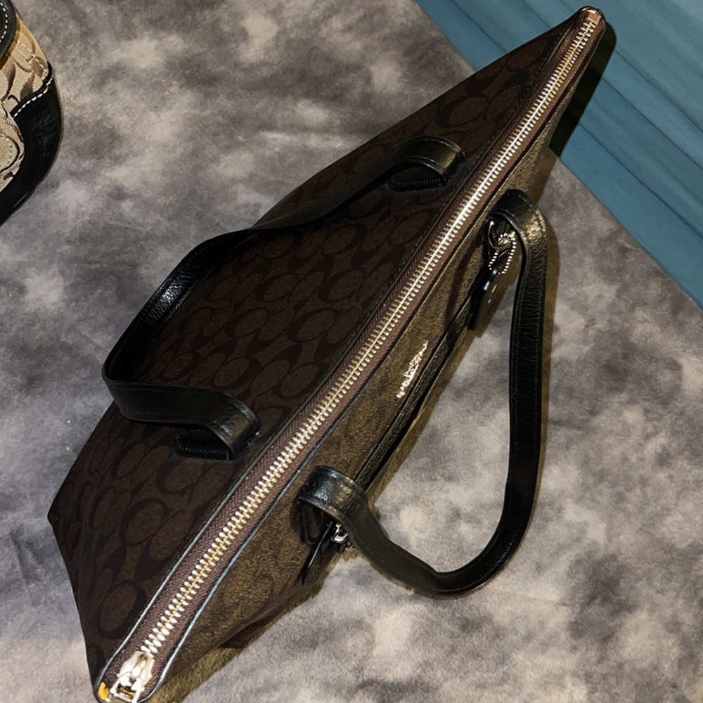 Limited Edition Coach Taxi Bag - Picture 8 of 16